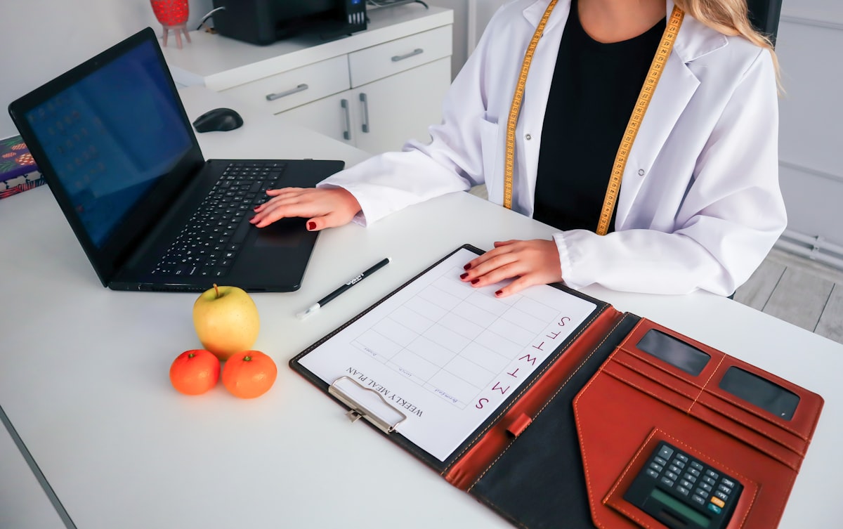 Nutrition consultation workspace